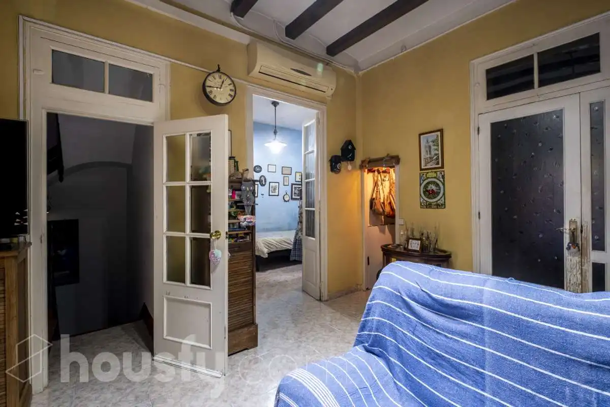 Haus oder Chalet zum Verkauf in Barcelona mit Klimaanlage, Privatgarten und Terrasse