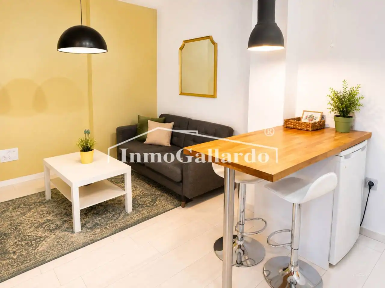 Exterior view of Flat for sale in Málaga  with Air Conditioner and Furnished