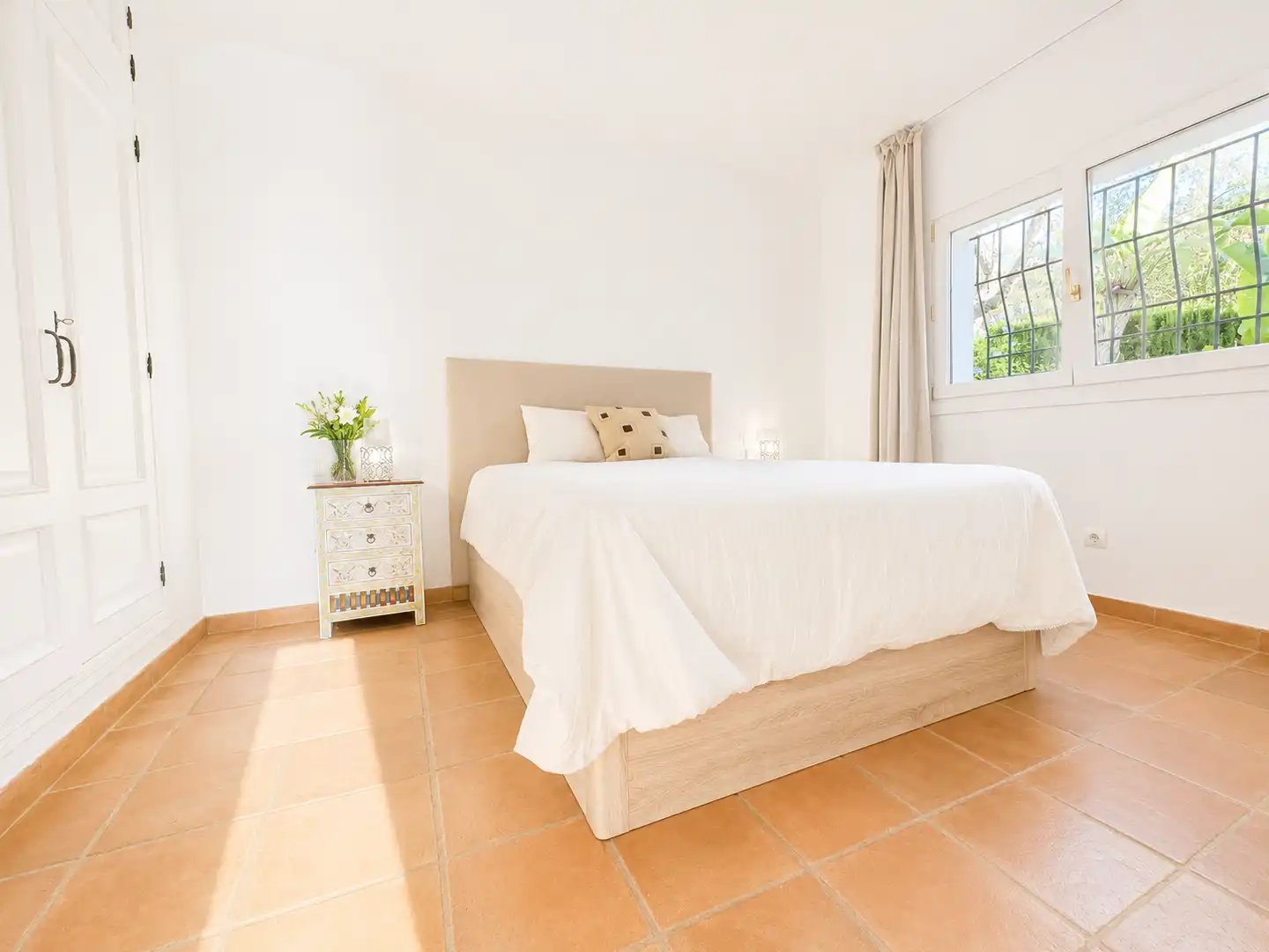 Dormitori de Casa o xalet en venda en Sotogrande amb Aire condicionat, Jardí privat i Terrassa