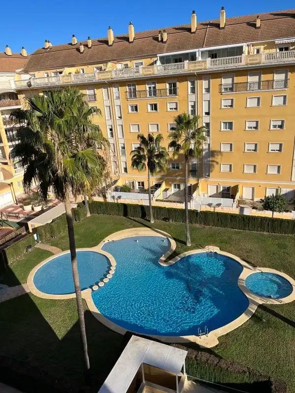 Vista exterior de Pis de lloguer en Dénia amb Aire condicionat, Calefacció i Terrassa