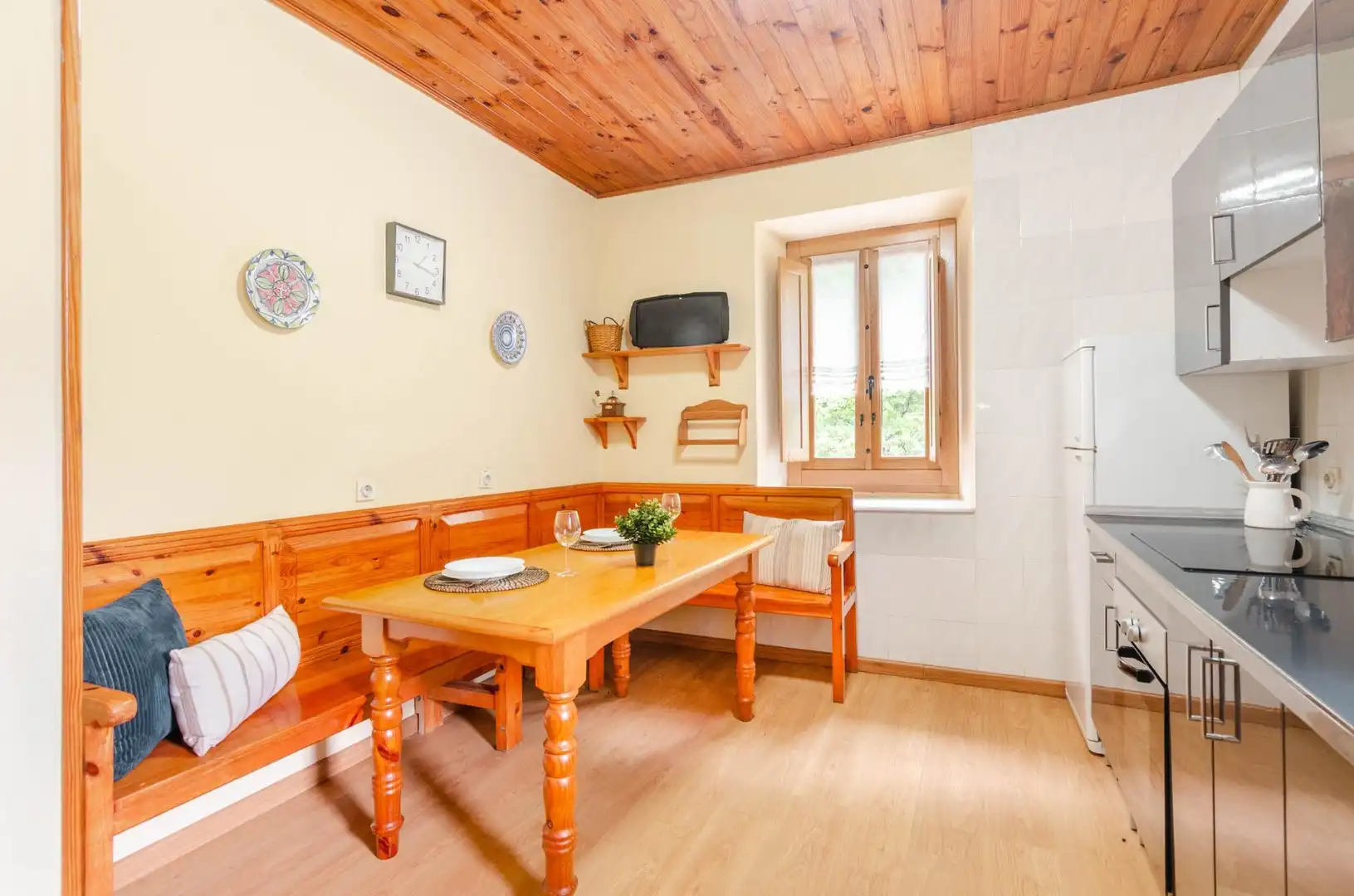 Cocina de Casa adosada en venta en Somiedo con Calefacción, Jardín privado y Trastero
