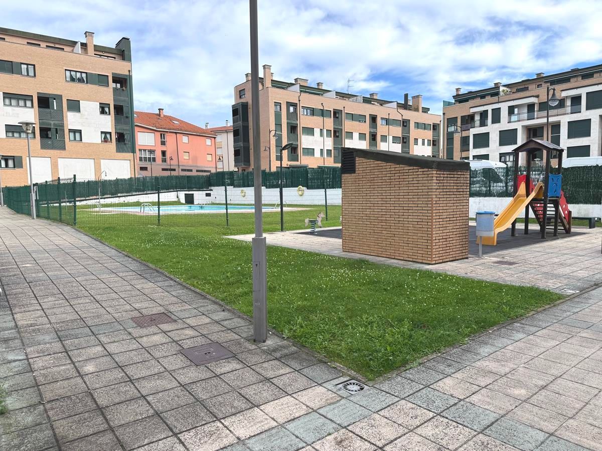 Exterior view of Flat for sale in Llanes  with Heating, Terrace and Storage room