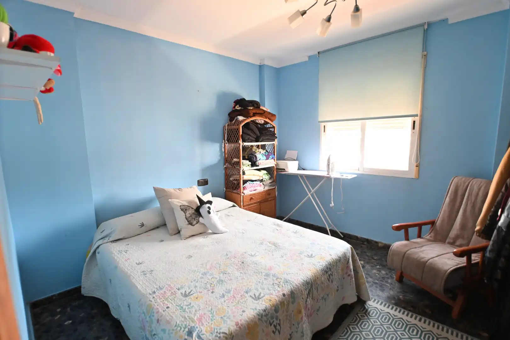 Habitación de Casa adosada en venta en Las Gabias con Aire acondicionado, Trastero y Balcón