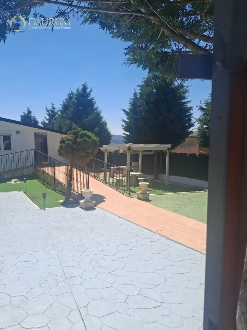 Terraza de Casa o chalet en venta en El Espinar con Aire acondicionado, Calefacción y Trastero