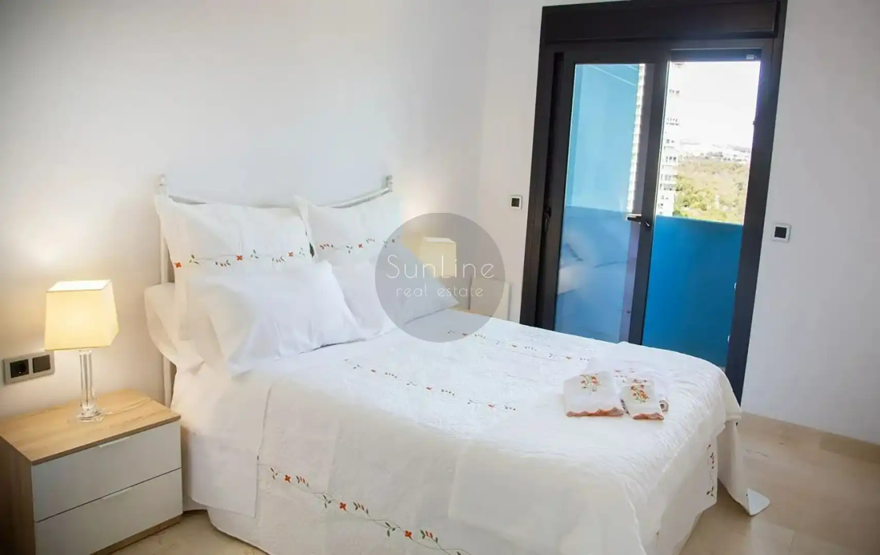 Schlafzimmer von Wohnung zum Verkauf in Benidorm mit Möbliert, Balkon und Whirlpool