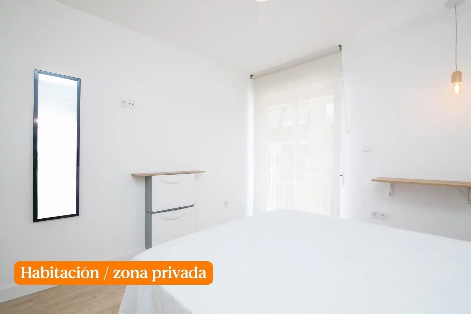 Room in Carrer EMILIO SALA HERNANDEZ, 14, El Toscar