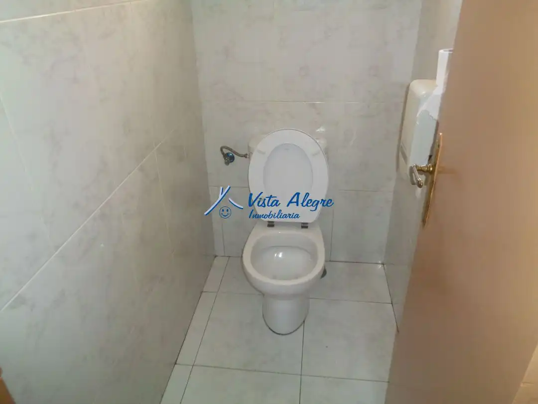 Baño de Edificio en venta en Cuzcurrita de Río Tirón
