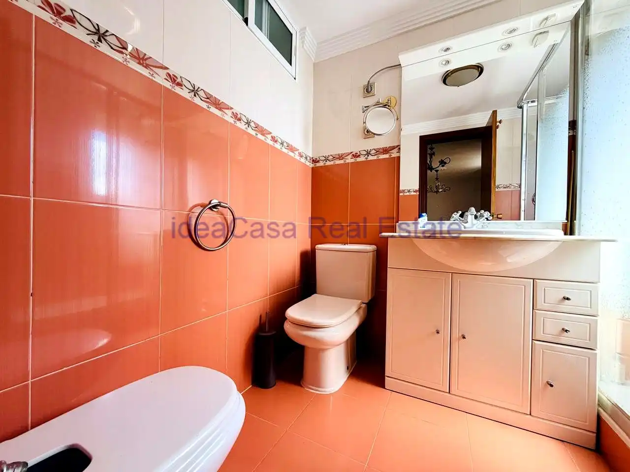 Badezimmer von Haus oder Chalet zum Verkauf in Málaga mit Klimaanlage, Terrasse und Abstellraum