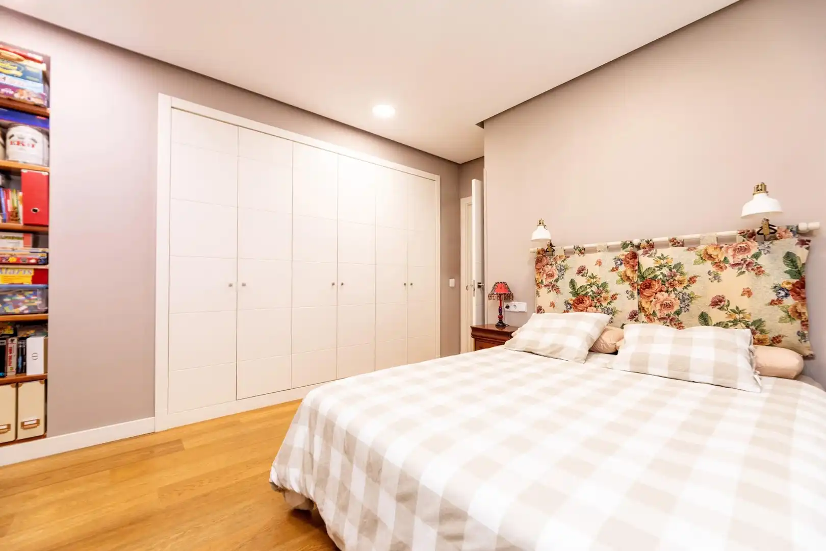 Bedroom of Flat for sale in Madrid  with Heating and Terrace
