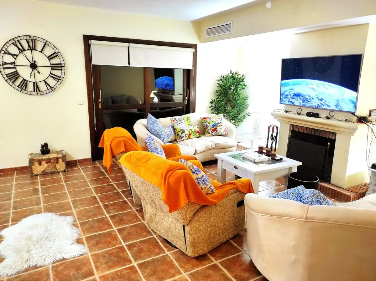 Detached homes for rent in Calle del Rubí, 19, Nueva Atalaya