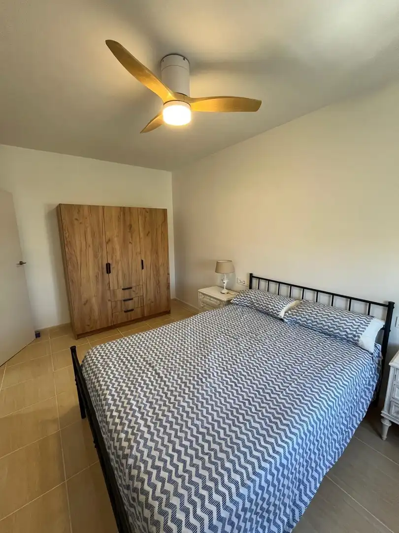 Schlafzimmer von Wohnung zur Miete in Córdoba mit Klimaanlage und Möbliert