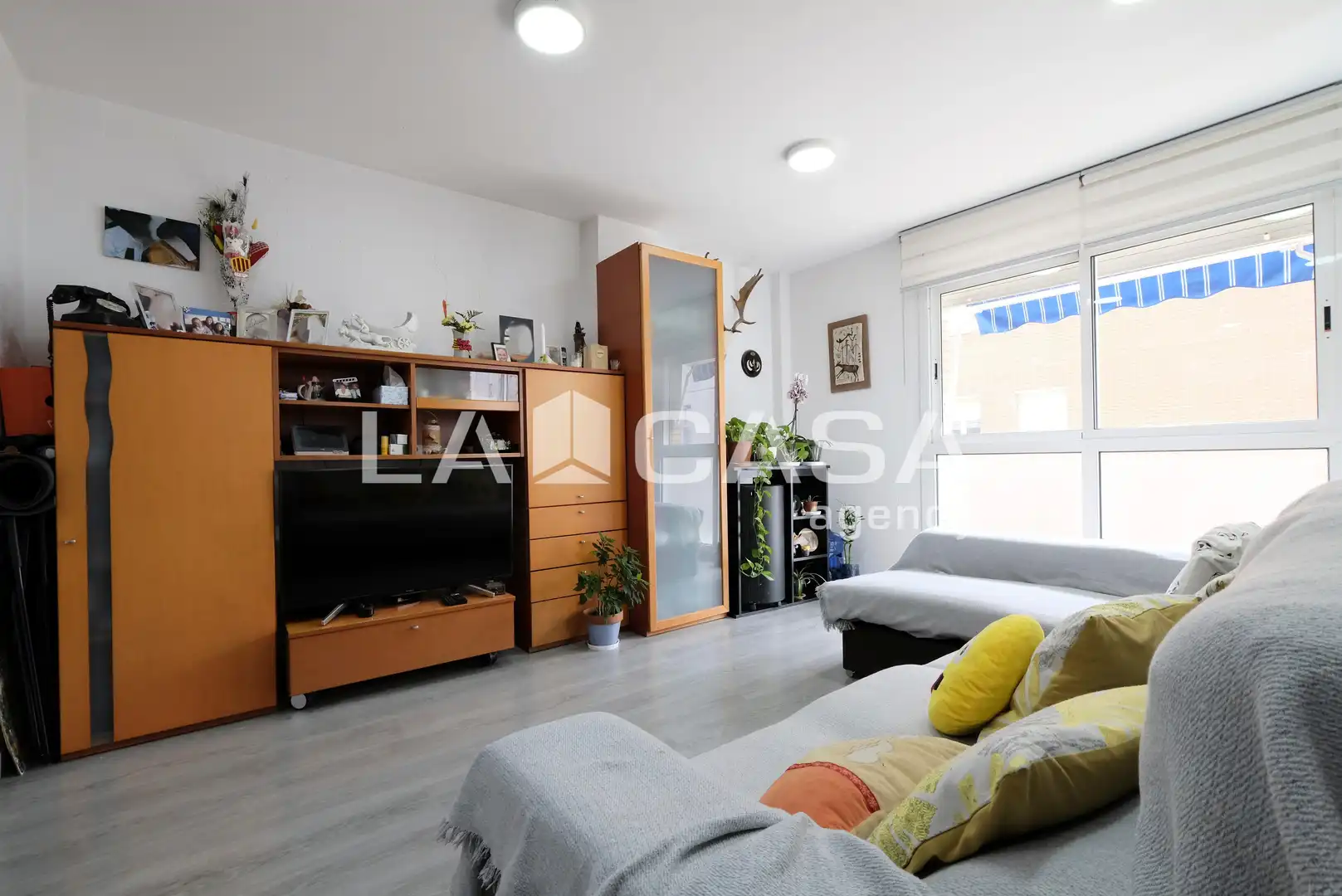 Sala de estar de Piso en venta en Barcelona con Calefacción y Balcón