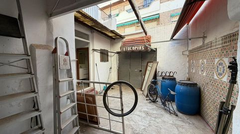 Foto 4 de Casa adosada en venta en El Castell, Burjassot