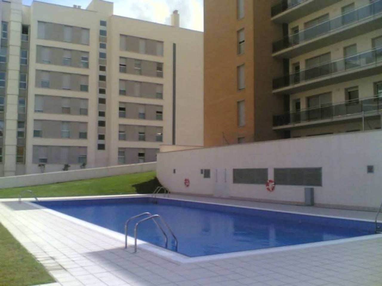 Swimming pool of Attic for sale in Montornès del Vallès  with Air Conditioner, Heating and Parquet flooring