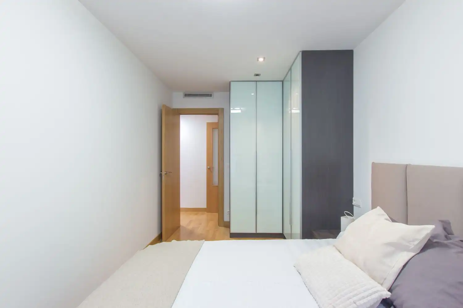 Habitación de Piso en venta en  Pamplona / Iruña con Aire acondicionado, Calefacción y Trastero