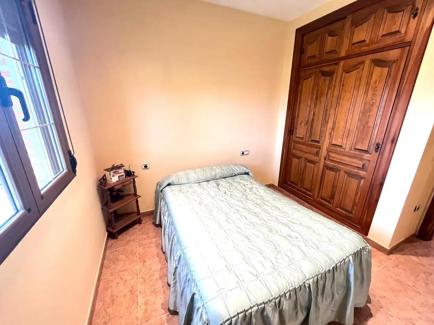 Habitación de Casa o chalet en venta en Cuéllar con Calefacción, Jardín privado y Terraza