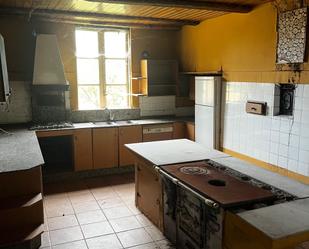 Cuina de Finca rústica en venda en Rodeiro