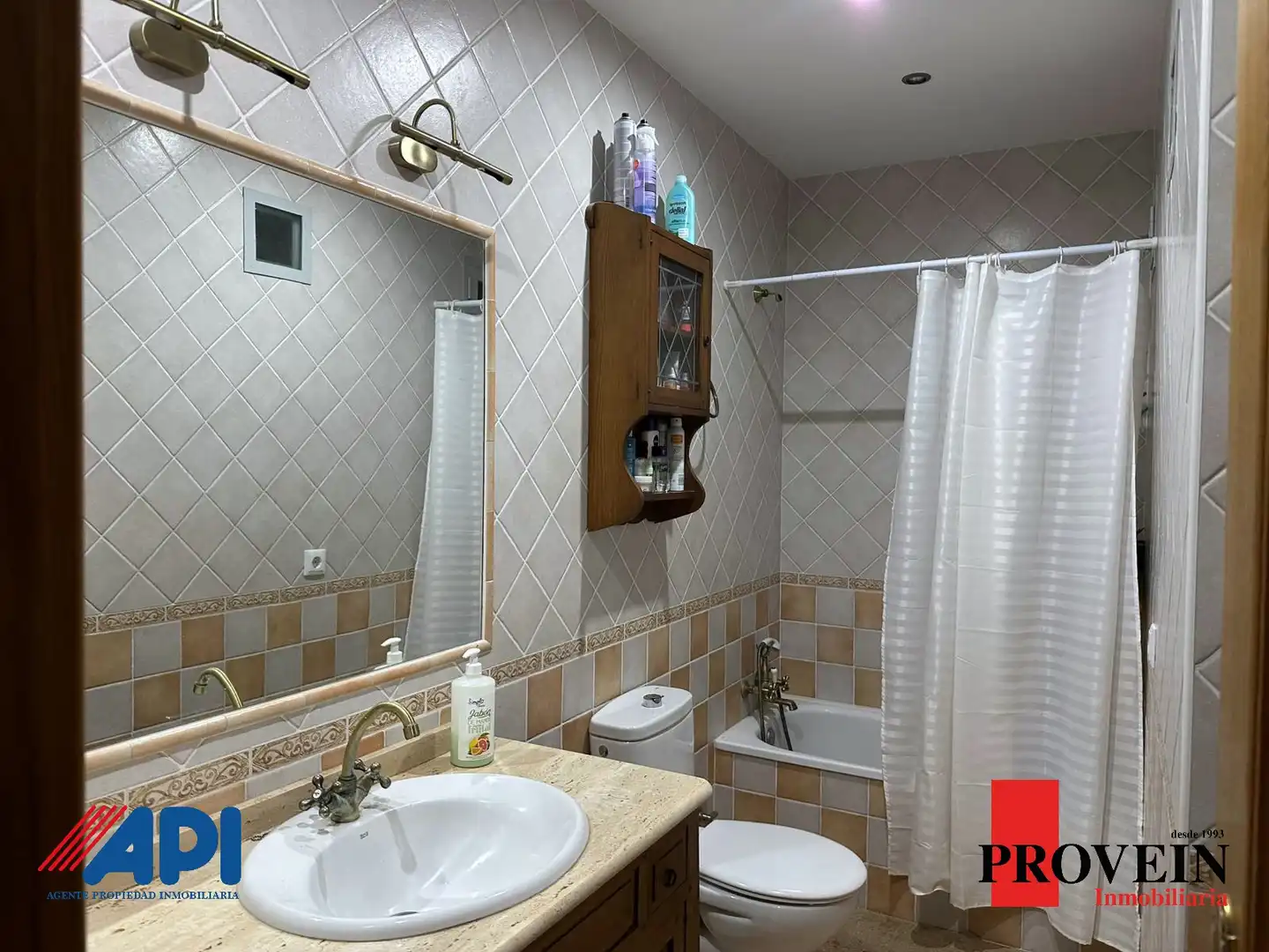 Bathroom of Houses for sale in Santa Cruz del Retamar  with Heating, Private garden and Parquet flooring