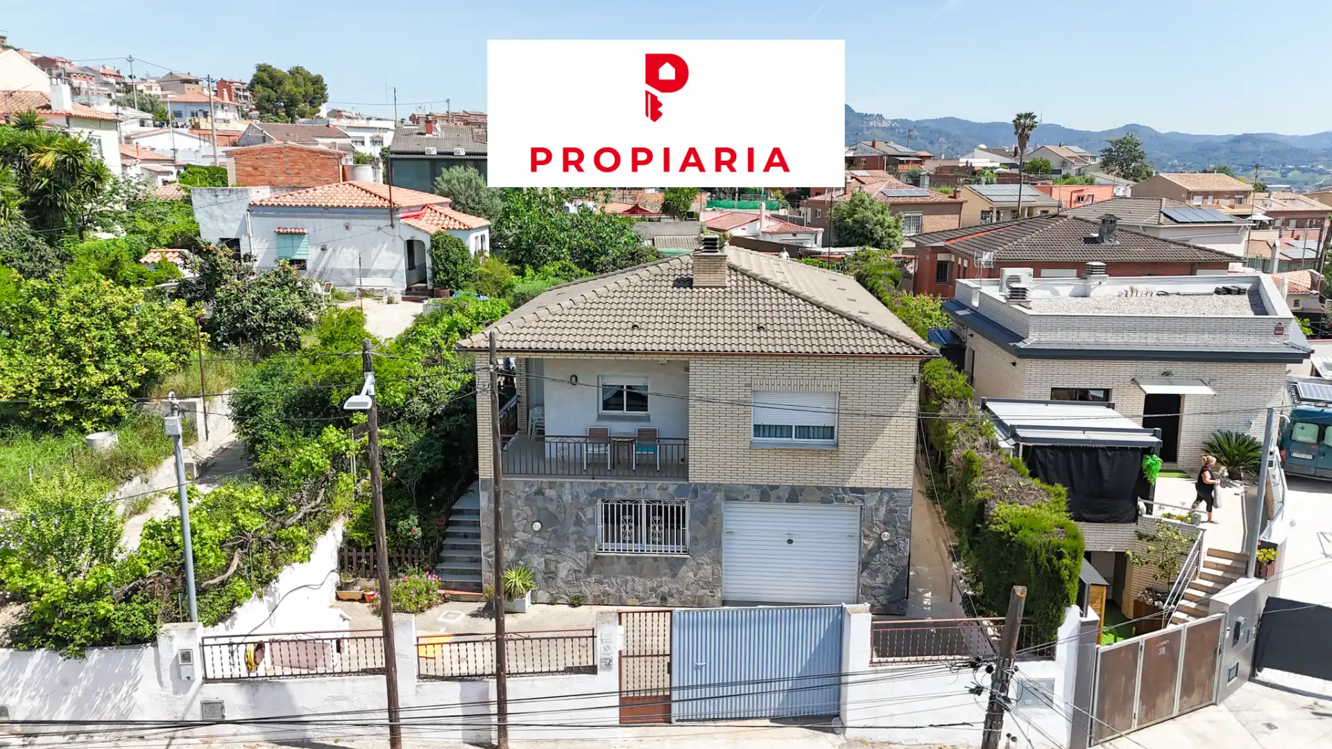 Vista exterior de Casa o chalet en venta en Sant Vicenç Dels Horts con Aire acondicionado, Calefacción y Jardín privado