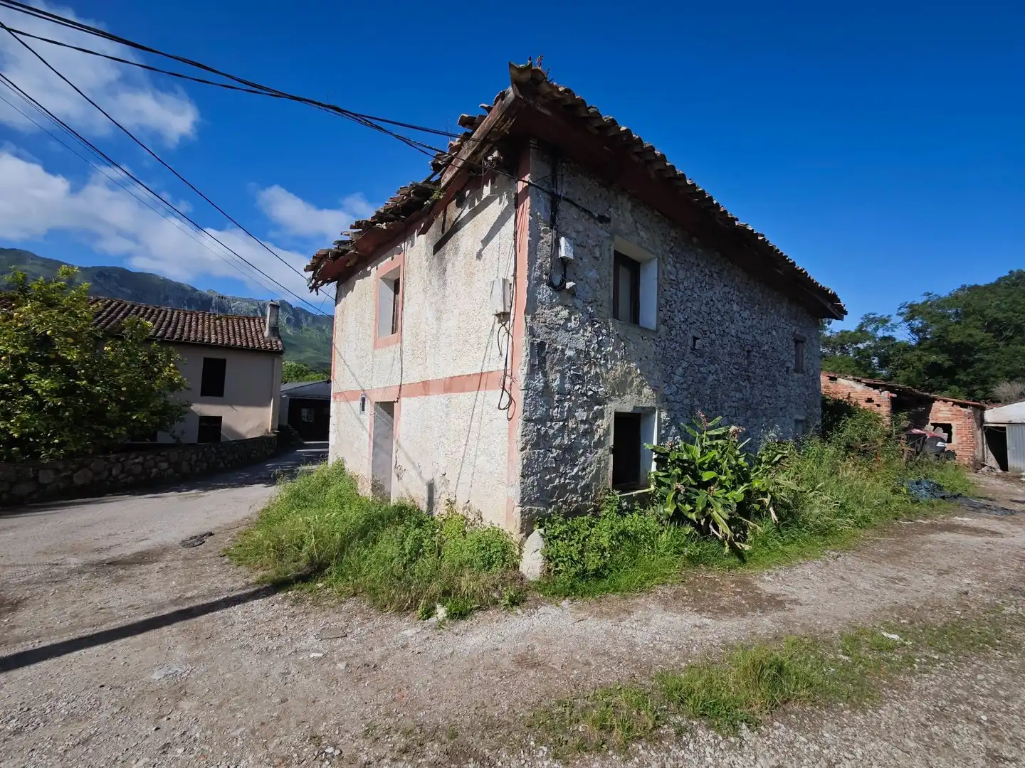 Haus zum Verkauf in Celorio - Poó - Parres