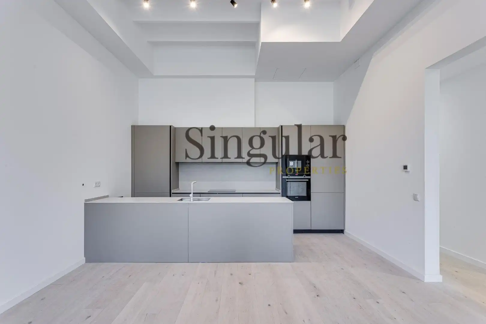 Cocina de Edificio en venta en Barcelona