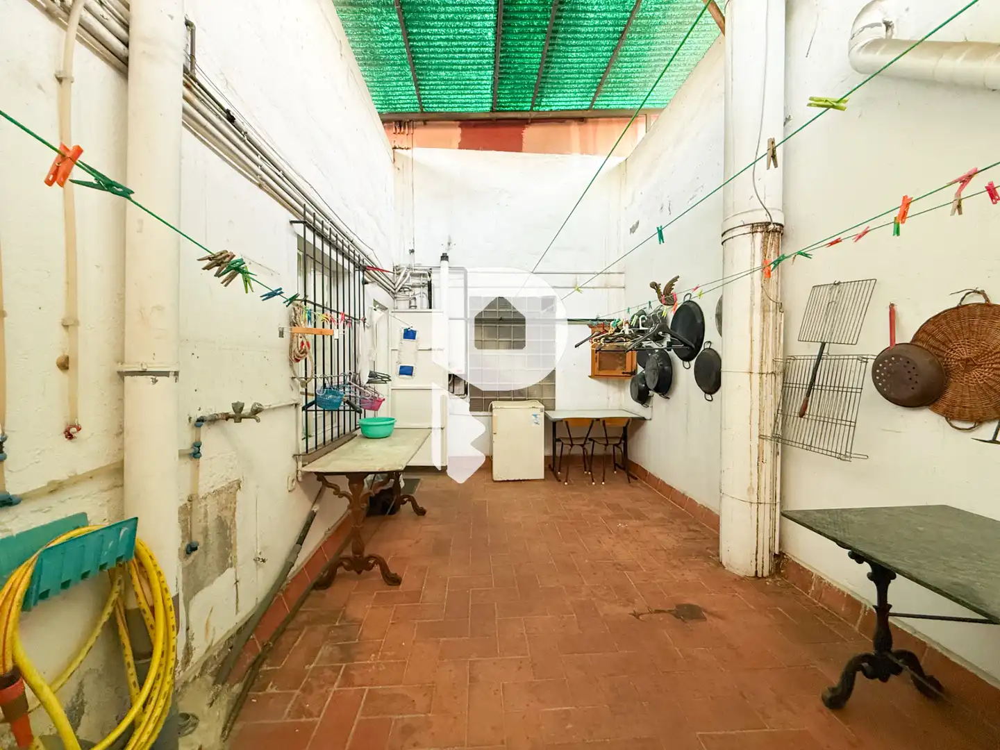 Cuina de Casa o xalet en venda en Sant Vicenç Dels Horts amb Aire condicionat, Calefacció i Terrassa