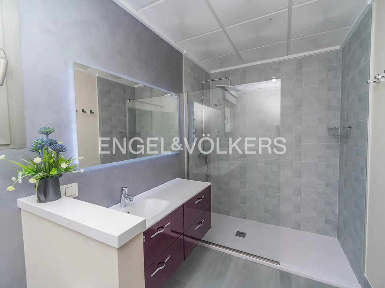 Baño de Casa o chalet en venta en Santa Pola con Aire acondicionado, Calefacción y Jardín privado