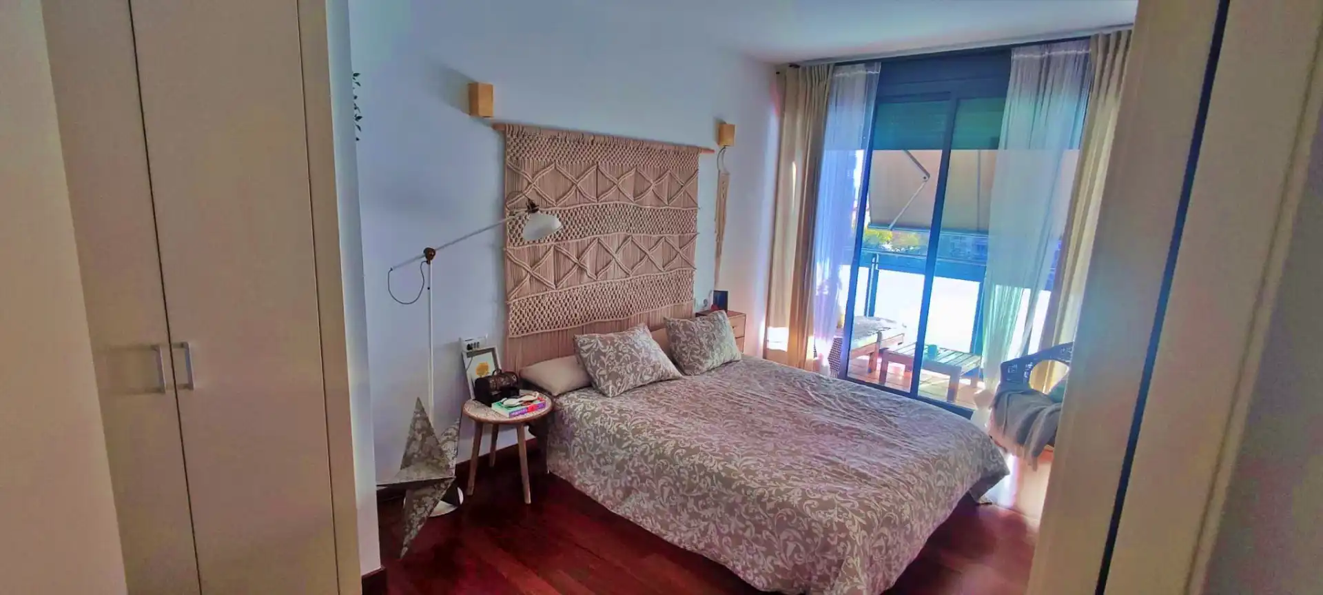 Habitación de Piso en venta en L'Hospitalet de Llobregat con Aire acondicionado, Calefacción y Parquet