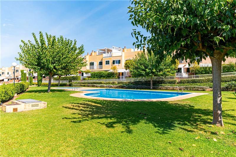 Jardí de Casa adosada en venda en  Palma de Mallorca amb Aire condicionat, Calefacció i Terrassa