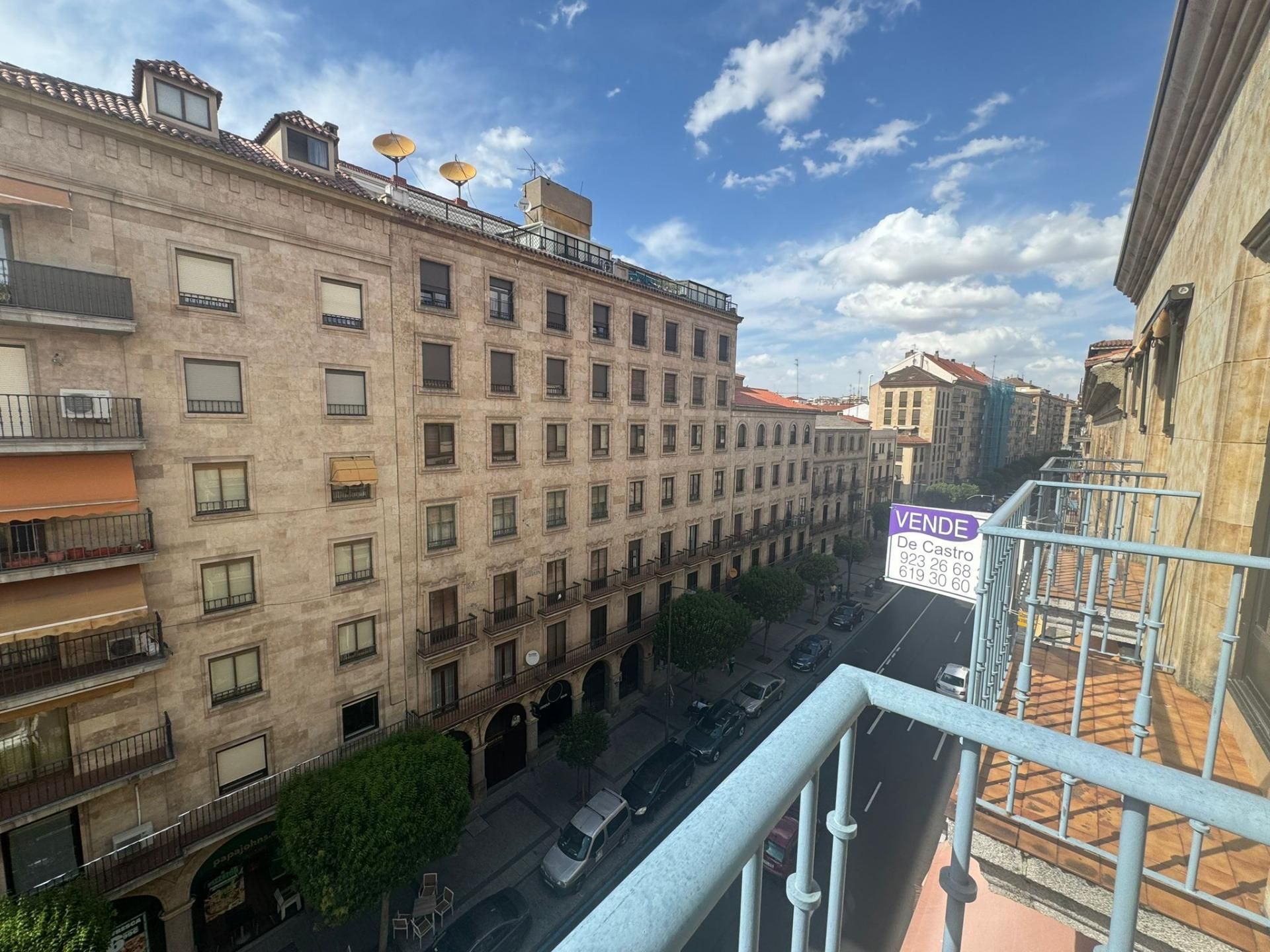 Exterior view of Flat for sale in Salamanca Capital  with Heating and Balcony