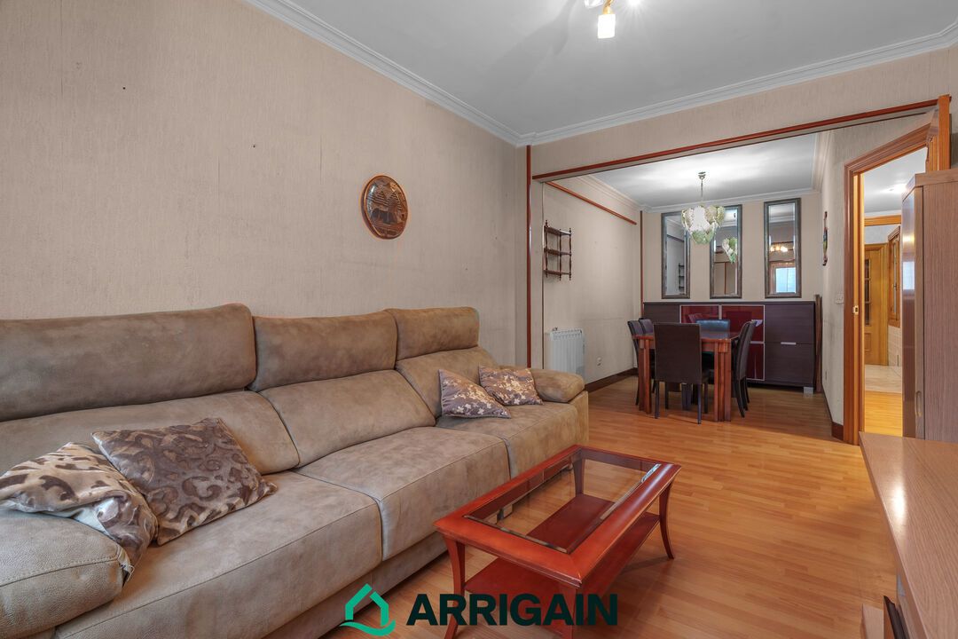 Living room of Flat for sale in Donostia - San Sebastián   with Heating, Terrace and Balcony