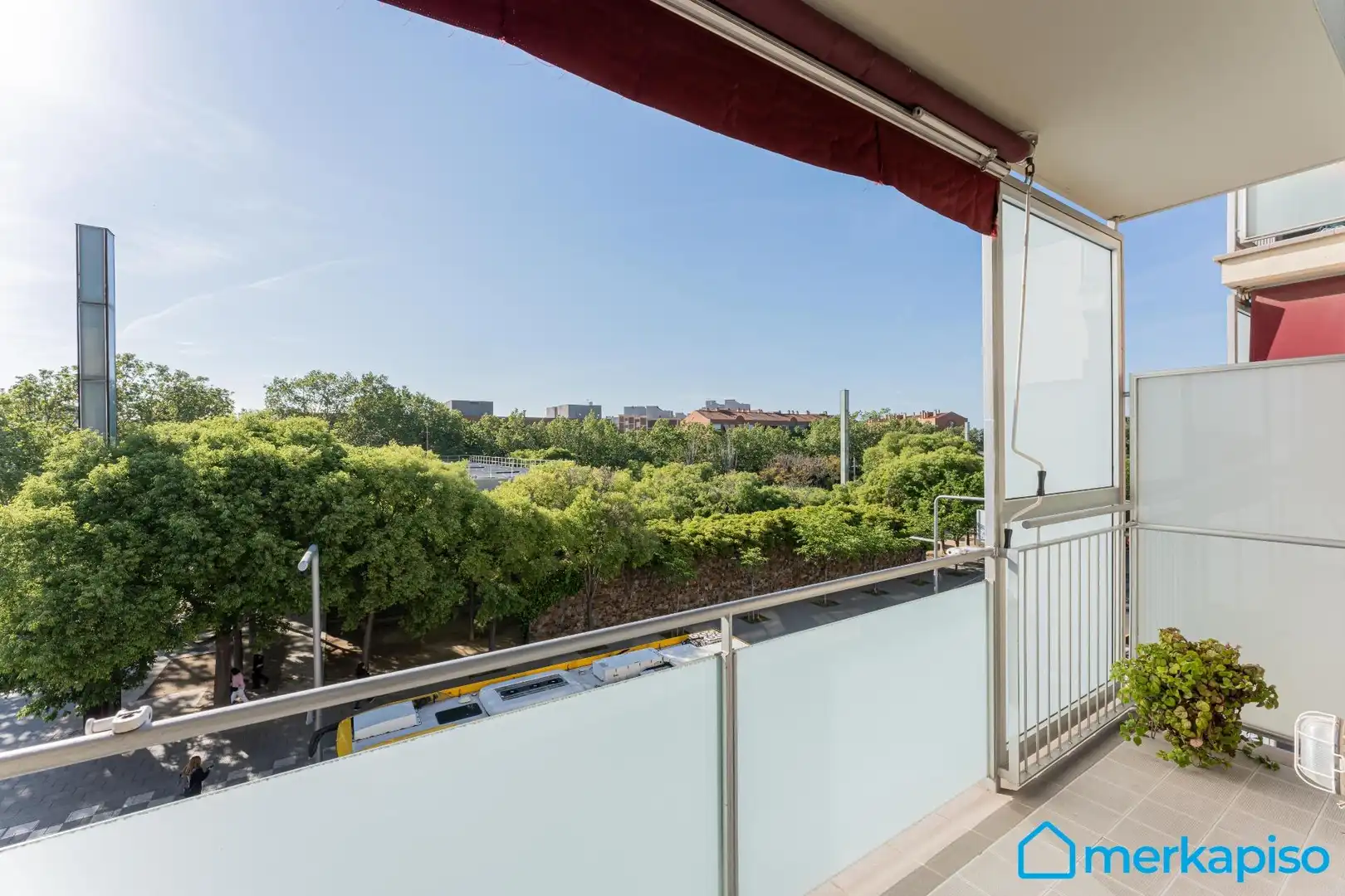 Terraza de Piso en venta en Viladecans con Calefacción, Parquet y Balcón