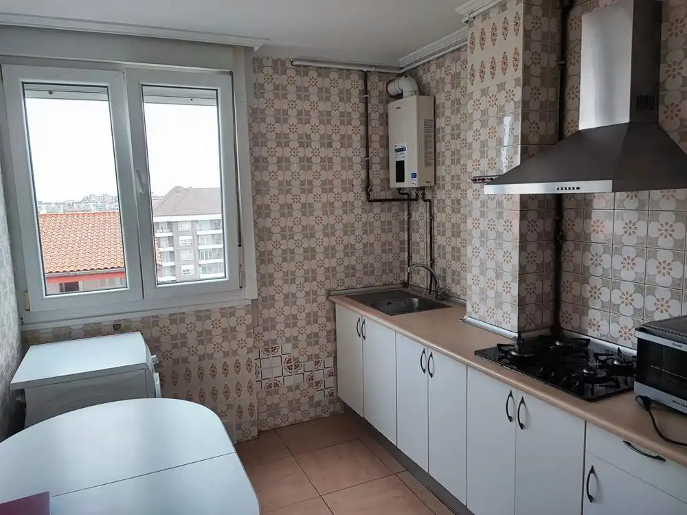 Cocina de Piso en venta en Santander con Calefacción, Parquet y Terraza