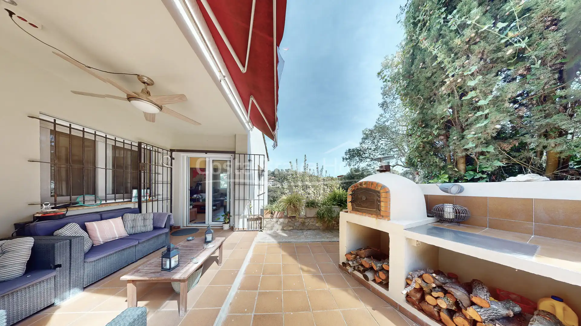 Casa con piscina en venta en Carrer de Joaquim Ruyra, imagen 7