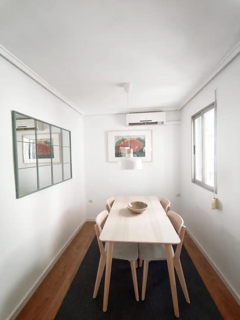 Esszimmer von Wohnung zur Miete in Valencia mit Klimaanlage, Parkett und Terrasse