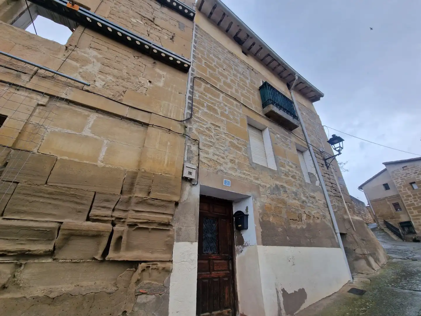 Vista exterior de Casa adosada en venda en Treviana