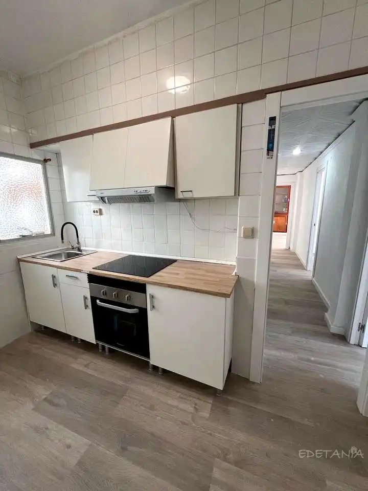 Wohnung zur Miete in calle de la Mare de Déu dels Desemparats, Carcaixent