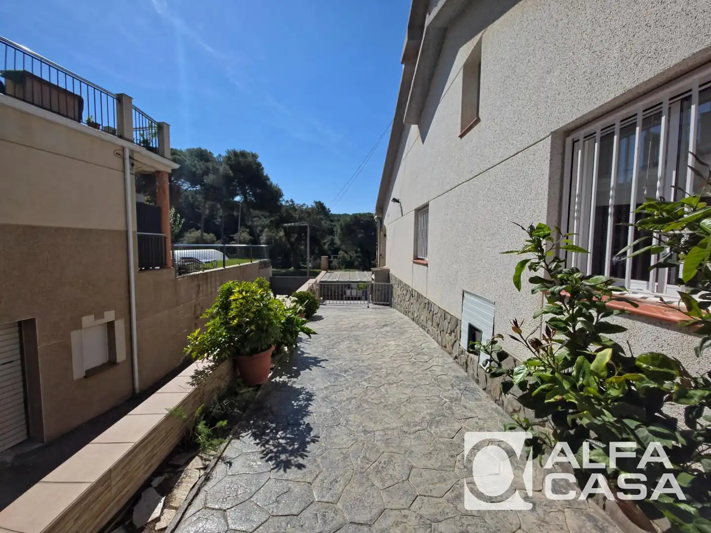 Vista exterior de Casa o xalet en venda en Lloret de Mar amb Aire condicionat, Calefacció i Terrassa