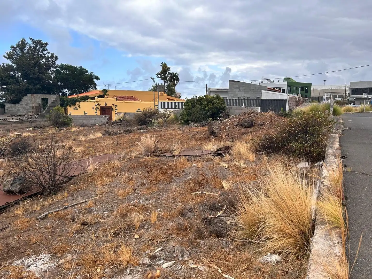 Lands and plots for sale in Barranco Hondo
