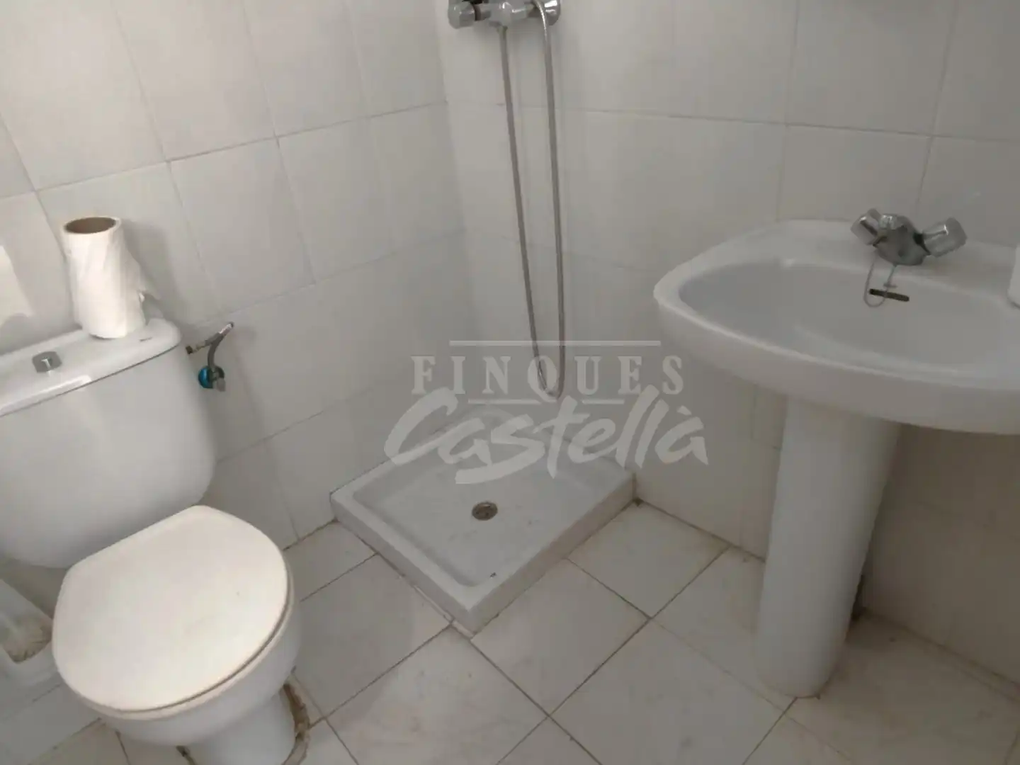 Badezimmer von Geschaftsraum zum Verkauf in Mataró