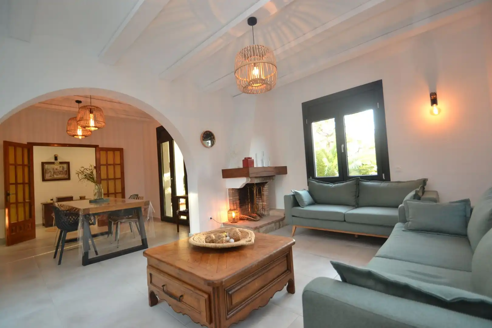 Sala d'estar de Casa o xalet en venda en Mont-roig del Camp amb Aire condicionat, Calefacció i Jardí privat