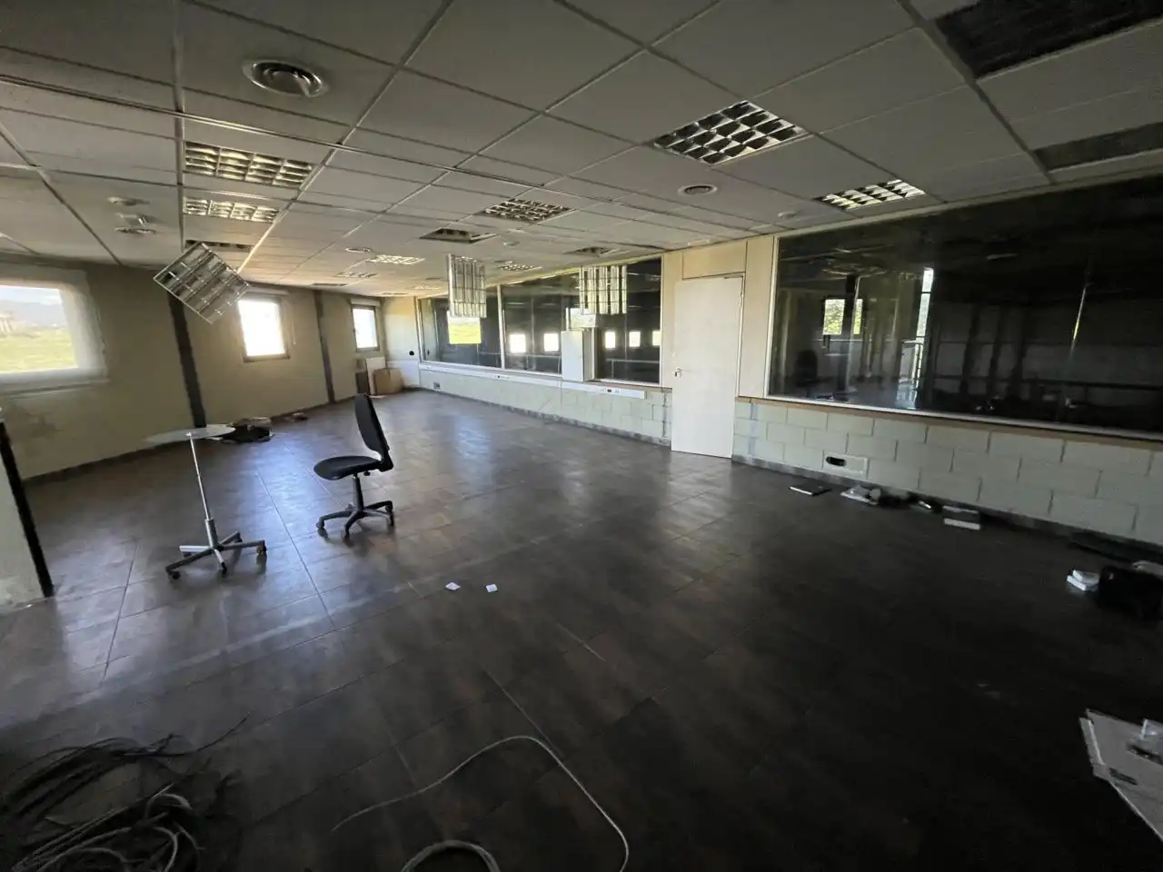 Nave industrial en venta en Manlleu con Alarma