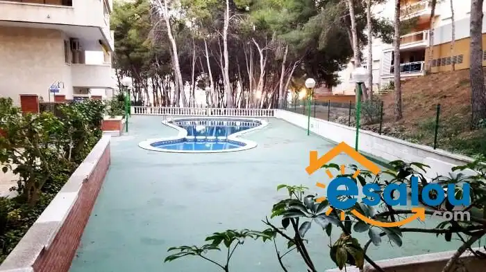 Swimming pool of Apartments for sale in Salou  with Air Conditioner, Heating and Private garden