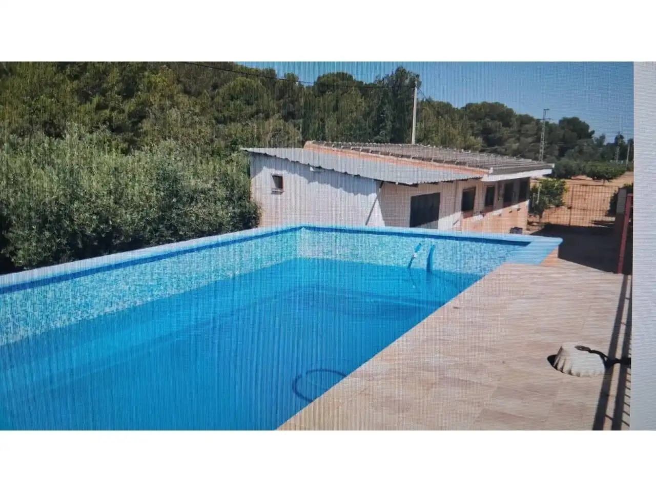 Casa rústica con piscina en venta en Calle PL.DISEMINADOS(P-35) Polígono 35 517 HORQUERA, 461