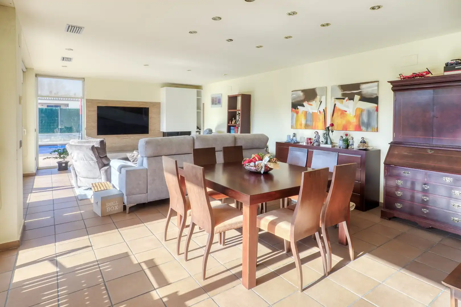 Comedor de Casa o chalet en venta en Borrassà con Aire acondicionado, Calefacción y Jardín privado