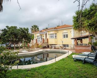 Vista exterior de Casa o xalet en venda en Málaga Capital amb Aire condicionat, Calefacció i Jardí privat