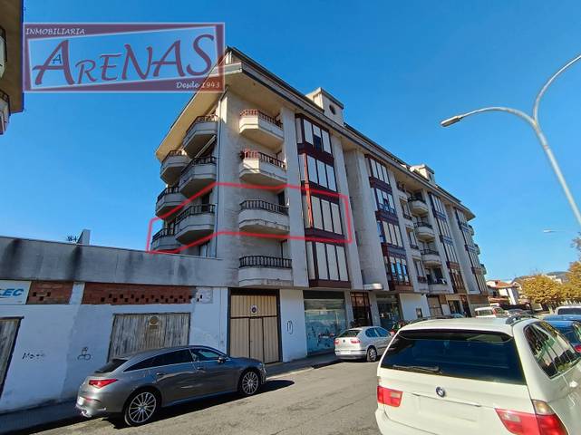 Piso en Venta en Calle Doctor Senderos, 5 en Carlos V