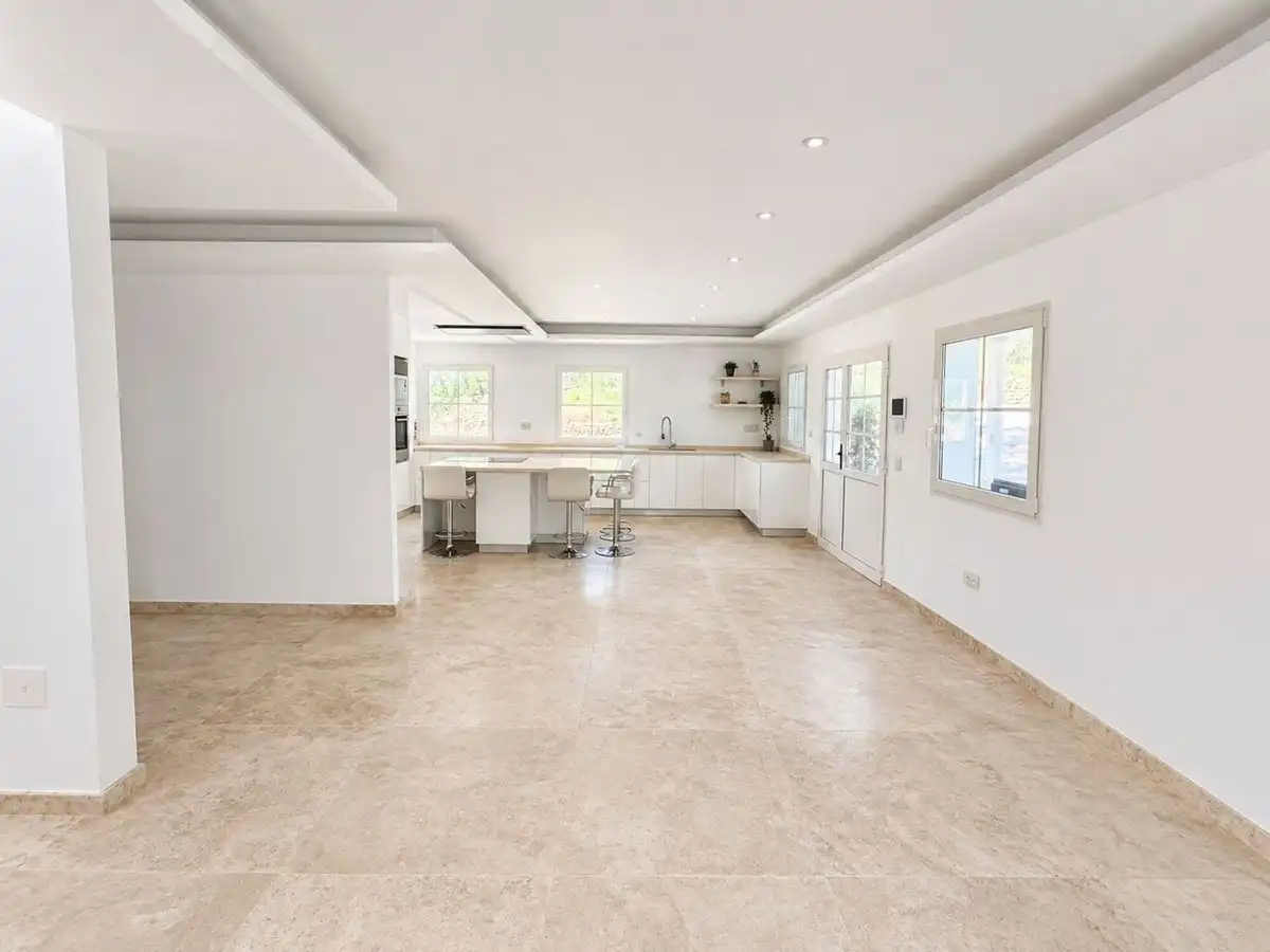 Cuina de Casa o xalet en venda en Mijas amb Calefacció, Jardí privat i Terrassa