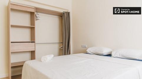 Photo 3 of Flat for share in En Corts - Doctor Waksman,  Valencia Capital