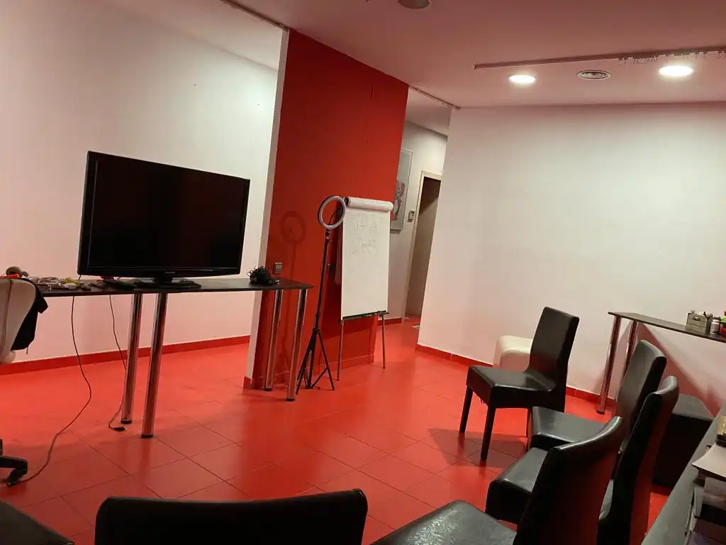 Local comercial de lloguer a Calella, imagen 3